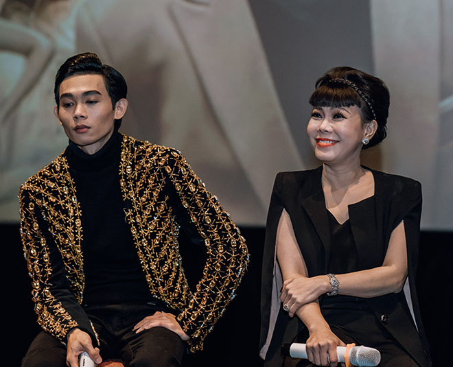 Việt Hương đóng phim cùng trai đẹp: “Tôi sợ bị nói già rồi mà chơi ngu" - 1