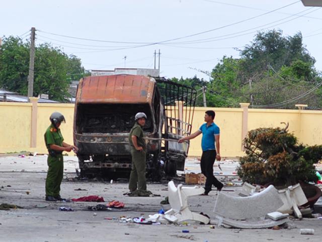 Bộ trưởng Công an làm việc với Công an Bình Thuận về vụ gây rối, đốt phá
