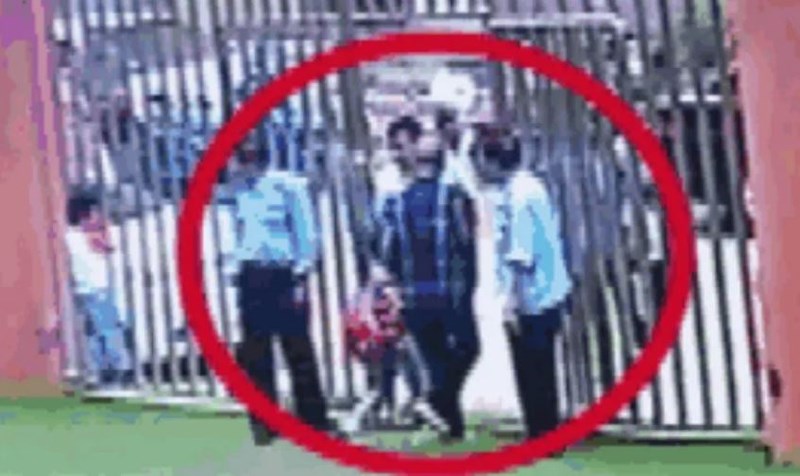 Ông nội đón nhầm cháu, cả trường mầm non náo loạn - 1