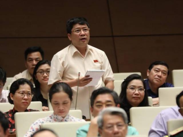 Tin tức trong ngày - "Con làm quan phải kê khai, bố di chúc 500 cây vàng ảo"