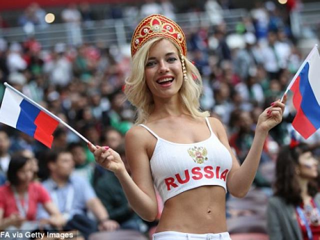 Lễ khai mạc World Cup 2018: Ronaldo và Hoa hậu Nga xuất hiện lộng lẫy