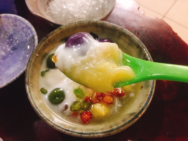 Khám phá 3 quán chè &#39;đáng ghen tị&#39; của dân Kinh - Bách - 6