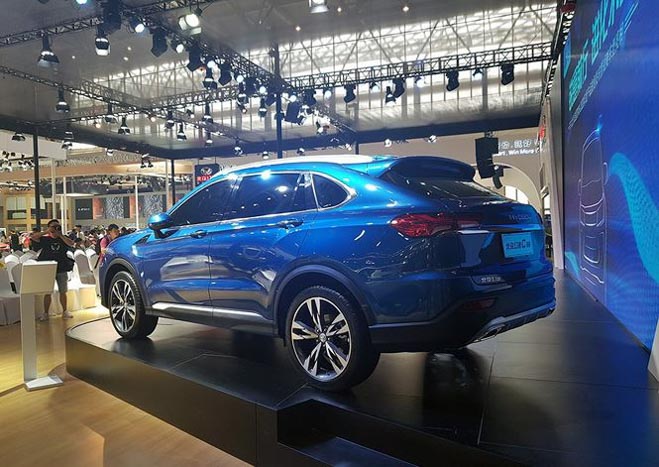 Hình ảnh SUV Lamborghini Urus &#34;nhái&#34; giá rẻ 355 triệu đồng - 4