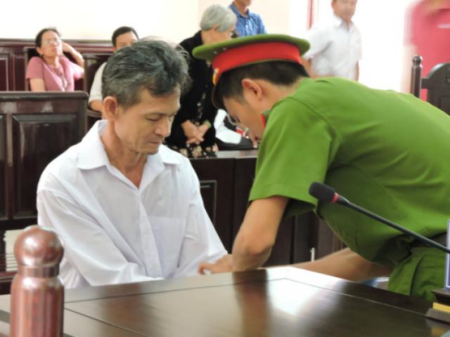 Tuyên tử hình kẻ giết người, thuê bạn tù đào hầm trong nhà để trốn