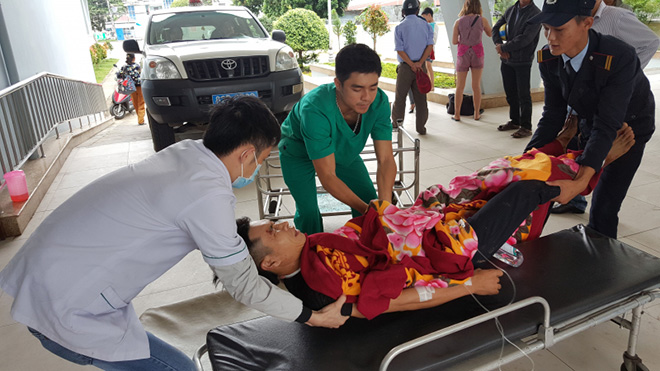 Có gì bất thường trước khi xe khách lao vực đèo Lò Xo? - 1