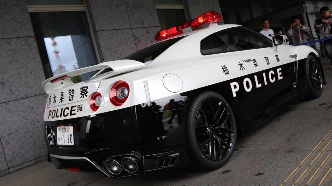Cảnh sát Nhật Bản được cấp &#39;&#39;hàng nóng&#39;&#39; Nissan GT-R 2017 để truy đuổi tội phạm - 5
