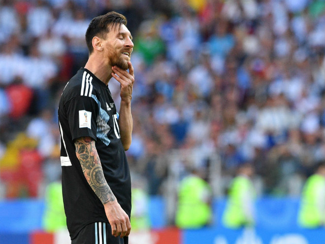 Argentina vấp &#34;đá tảng&#34; Iceland: Messi hỏng 11m & 11 pha dứt điểm đáng quên - 1