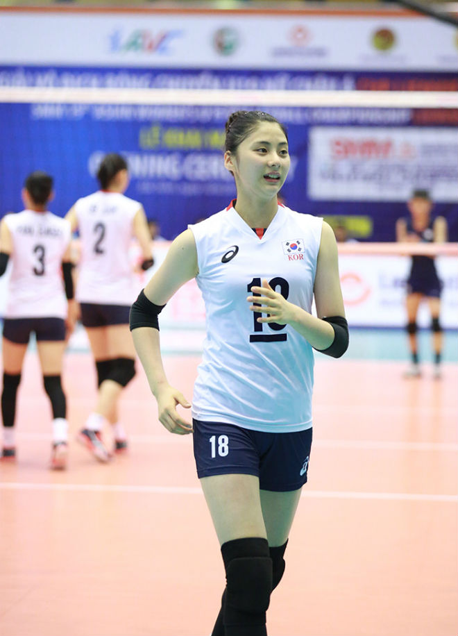 Ngắm Thu Huyền và dàn "chân dài" gây sốt giải bóng chuyền U19 châu Á - 7