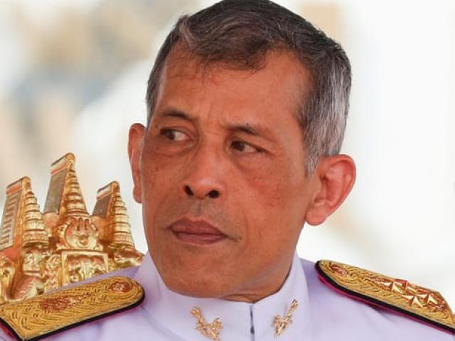 Thế giới - Vua Thái Lan nhận khối tài sản 30 tỷ USD của hoàng gia