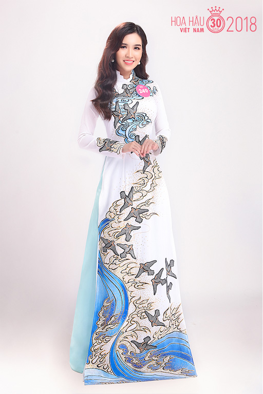 Nhan sắc vừa qua tuổi trăng tròn của thí sinh Hoa hậu Việt Nam - 5