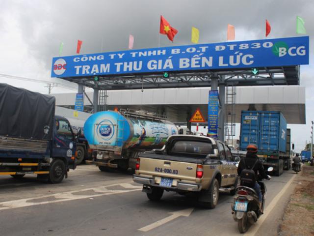 Tin tức trong ngày - Ngày đầu thu phí BOT ở Long An: 4 lần ùn tắc cục bộ