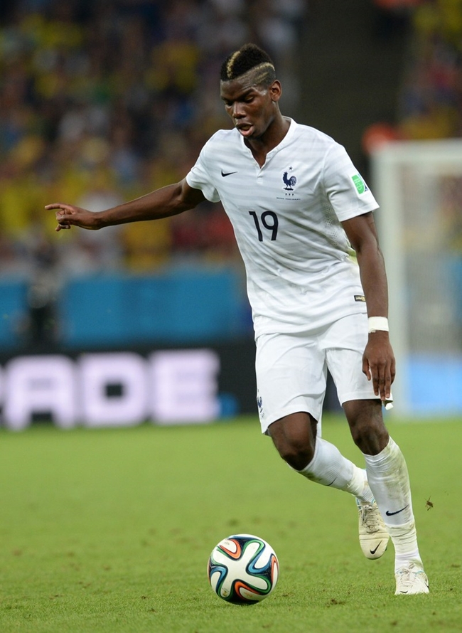 Tạo dấu ấn trong màu áo tuyển Pháp tại World Cup 2014 với bàn thắng vào lưới Nigeria đưa đội nhà vào tứ kết nhưng Paul Bogba lại được vinh danh là một trong những chân sút có kiểu đầu tệ nhất tại mùa giải này.&nbsp;