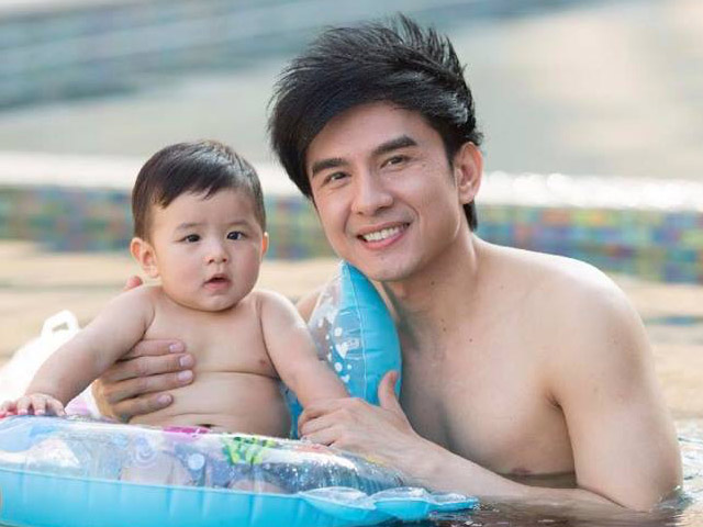 Ca nhạc - MTV - "Đan Trường dành rất ít thời gian cho con từ ngày làm bố"