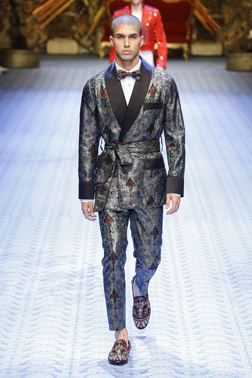 Mãn nhãn với mỹ nam mặc suit của Dolce & Gabbana - 3