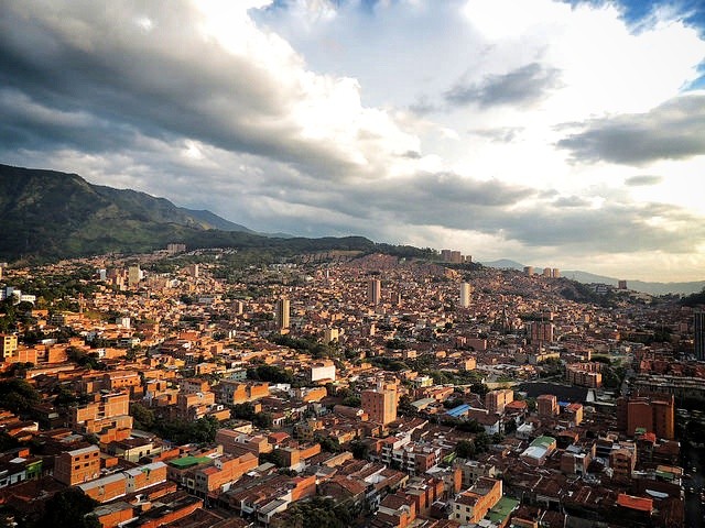 Những chân sút Colombia cừ khôi đến từ đất nước đẹp như tranh vẽ này đây - 2