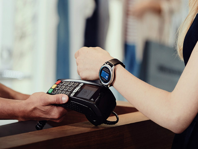 Gear S3 tích hợp Samsung Pay: Hổ mọc thêm cánh