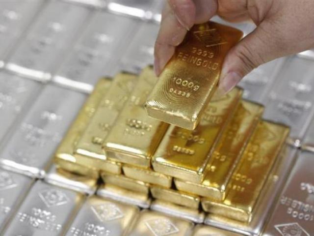 Tài chính - Bất động sản - Giá vàng hôm nay 20/6: Vàng lao dốc khó hiểu?