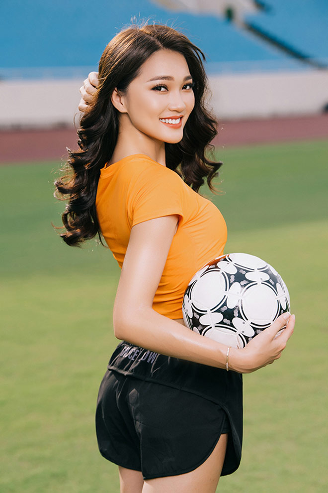 “Bạn gái tin đồn” Văn Đức U23 sang tận Nga xem World Cup - 8