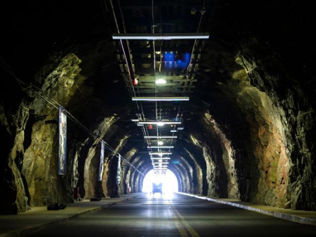 Tài chính - Bất động sản - Choáng với kiến trúc của "hầm trốn tận thế" được xây từ 70 năm trước