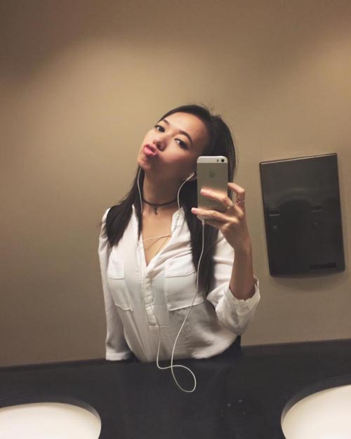 “Bé” Xuân Nghi đẹp rực rỡ ở tuổi 24 và sợ... gầy - 6