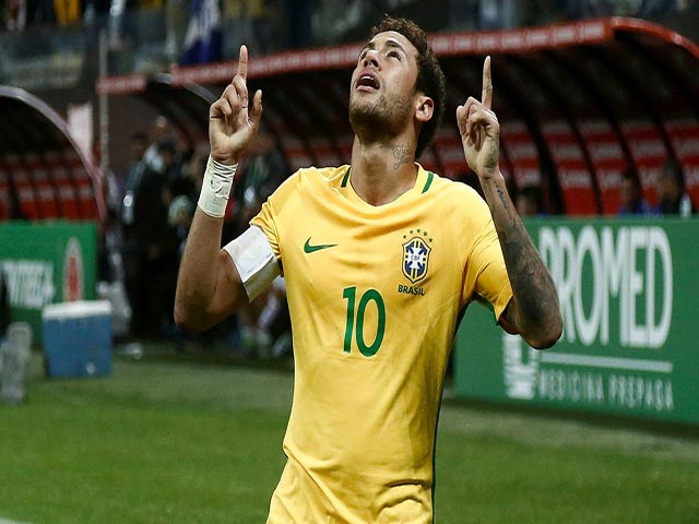 Brazil “biến” lớn: ”Trùm” Neymar nổi loạn đòi làm sếp lớn, sánh bước Messi - Ronaldo