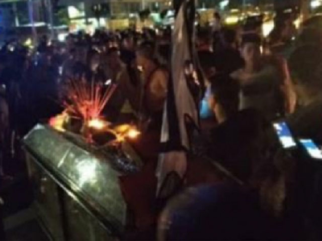 Tin tức trong ngày - Bắt nhiều đối tượng chống đối công an vụ quan tài "diễu phố"