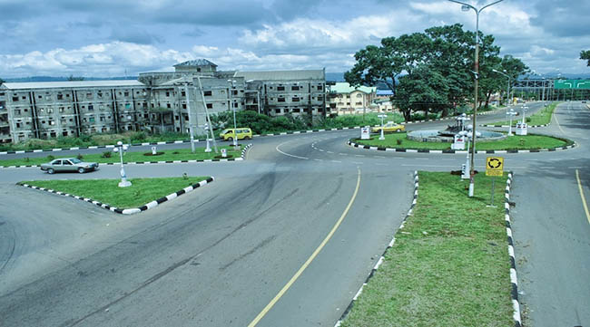 Ngoài những chiến binh &#34;cháy&#34; hết mình trên sân cỏ, Nigeria còn có những thành phố xinh đẹp này - 2