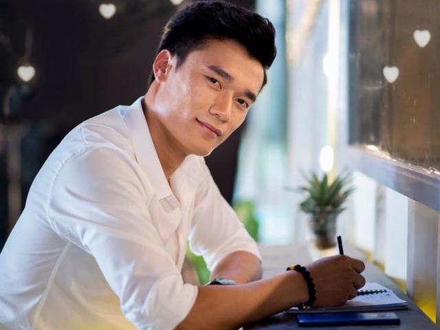 Tin tức trong ngày - "Người nhện" U23 Việt Nam Bùi Tiến Dũng trổ tài dự đoán đội vô địch World Cup 2018