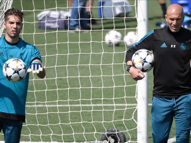 Bóng đá - Tin HOT bóng đá tối 22/6: Chủ tịch Perez đẩy con trai Zidane khỏi Real