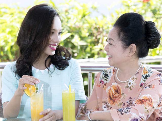 Bạn trẻ - Cuộc sống - Lần đầu gặp mặt, con dâu sốc nặng vì câu hỏi oái ăm của mẹ chồng