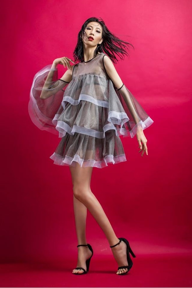 Cách chọn quần áo che thân hình cò hương của người mẫu gầy nhất Việt Nam - 3