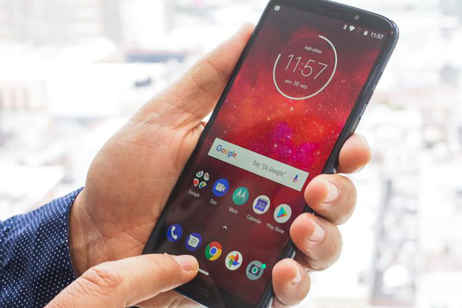 Moto Z3 Play mở đơn đặt hàng trước ngày phát hành - 1