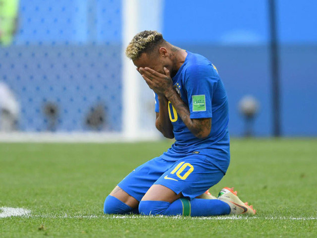 Kịch bản điên rồ World Cup: Đại chiến Brazil – Đức, tránh voi chẳng xấu