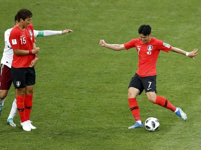 Bóng đá - Kiệt tác sút xa World Cup: "Ronaldo Hàn Quốc" đốn tim người hâm mộ