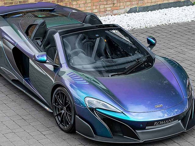 Chiêm ngưỡng McLaren 675 LT với lớp sơn ”tắc kè hoa” cực độc đáo