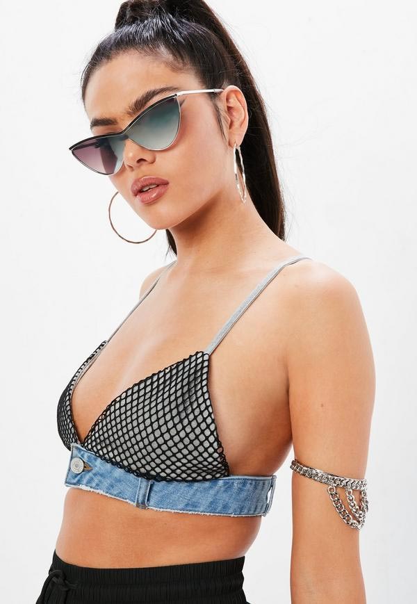 Bikini tôn thân hình đồng hồ cát của tình cũ con trai Beckham - 2
