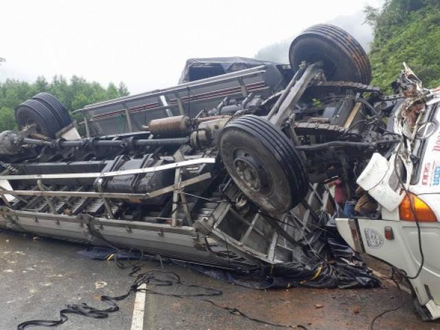 Tin tức trong ngày - Làm rõ nguyên nhân vụ TNGT tại Lào khiến 2 người Việt thiệt mạng