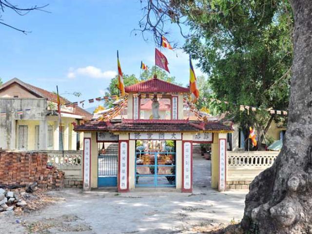 Tin tức trong ngày - Thực hư "kho báu" ở Hoa Tiên cổ tự chưa được giải mã