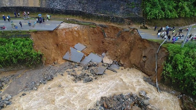 Nóng 24h qua: Tiết lộ nội dung biên bản vụ Bí thư huyện vào nhà nghỉ "thăm" nữ cán bộ - 5