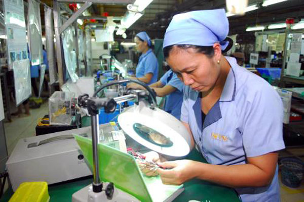 Các “cá mập ngoại” đang đầu tư những gì ở Việt Nam? - 1