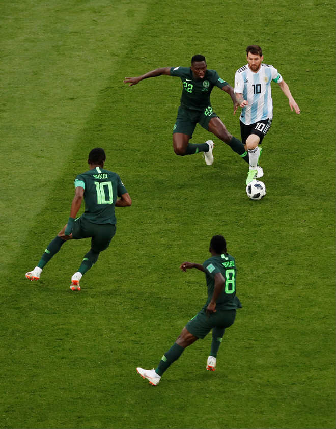 Tuyệt đỉnh "thiên tài" Messi, Nigeria quỵ gối: Argentina hẹn Pháp vòng 1/8 World Cup - 2