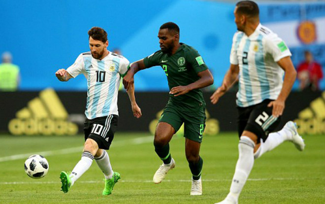 Tuyệt đỉnh "thiên tài" Messi, Nigeria quỵ gối: Argentina hẹn Pháp vòng 1/8 World Cup - 1