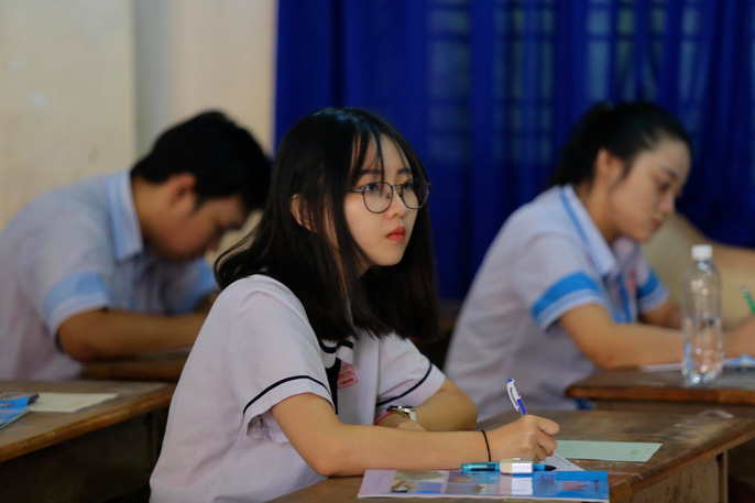 Đề Sử thiếu biển Đông, đề Địa &#34;dễ thở&#34; - 2