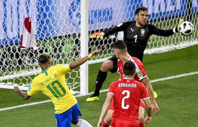 Brazil thoát hiểm World Cup: Neymar vô duyên, SAO Barca thầm lặng lên tiếng - 1