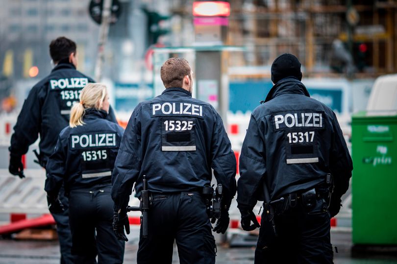 Đức: Bắt nghi phạm đầu độc chết 21 đồng nghiệp suốt 18 năm - 1