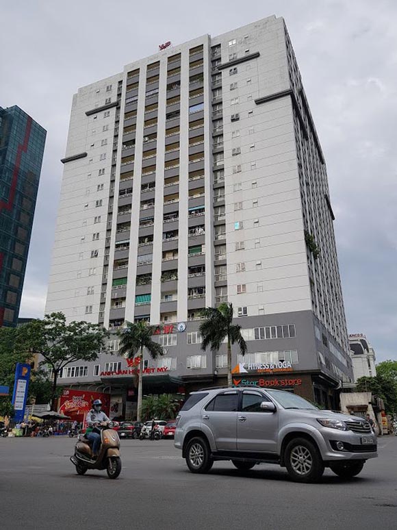 Hà Nội: Chung cư vị trí đắc địa ế ẩm vì không có chỗ để xe - 1