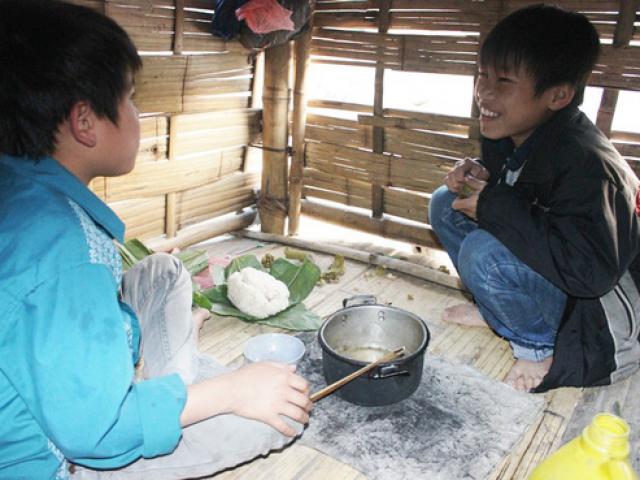 Dân đói, sao Thanh Hóa nỡ chơi sang