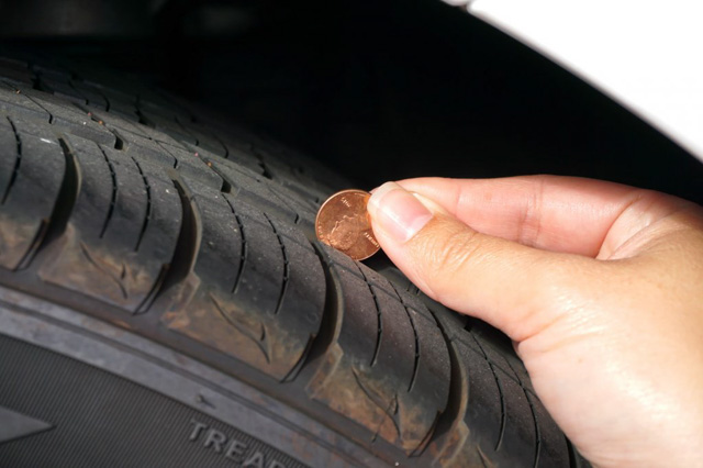 Những dấu hiệu nhận biết lốp xe của bạn cần phải thay mới - 5