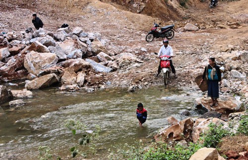 Dân đói, sao Thanh Hóa nỡ chơi sang - 1