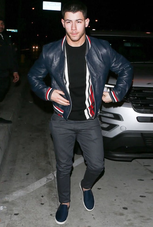 Nick Jonas: "Chàng nấm lùn sát hoa hậu" khéo mặc đẹp - 6